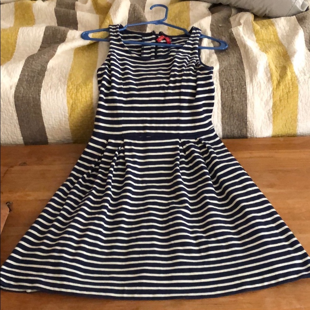 Sleeveless navy and white striped dress